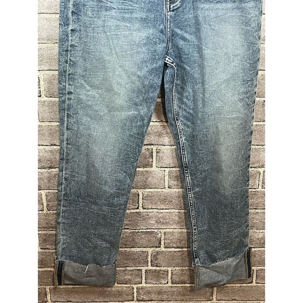 High Rise Button Fly Denim Jeans - Picture 2 of 8